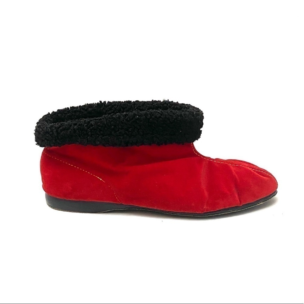 Vintage 1960s deadstock vegan corduroy slippers